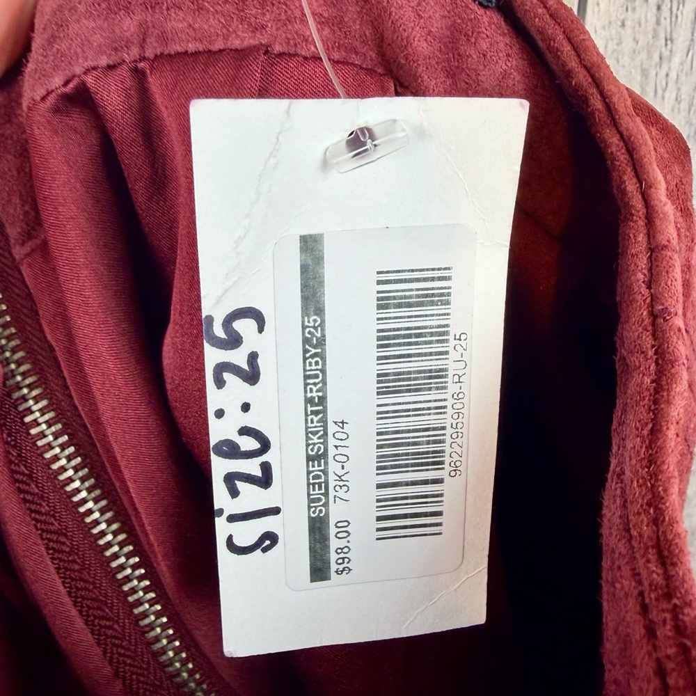 NWT Blank NCY Leather Suede A Line Miniskirt in Wine Red Size 25. - Picture 6 of 11